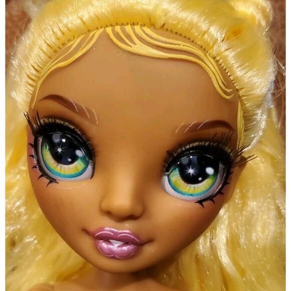 9 In 2021 MGA Rainbow Jr High Sunny Madison Fashion Doll No Clothes Replacement - Picture 3 of 11